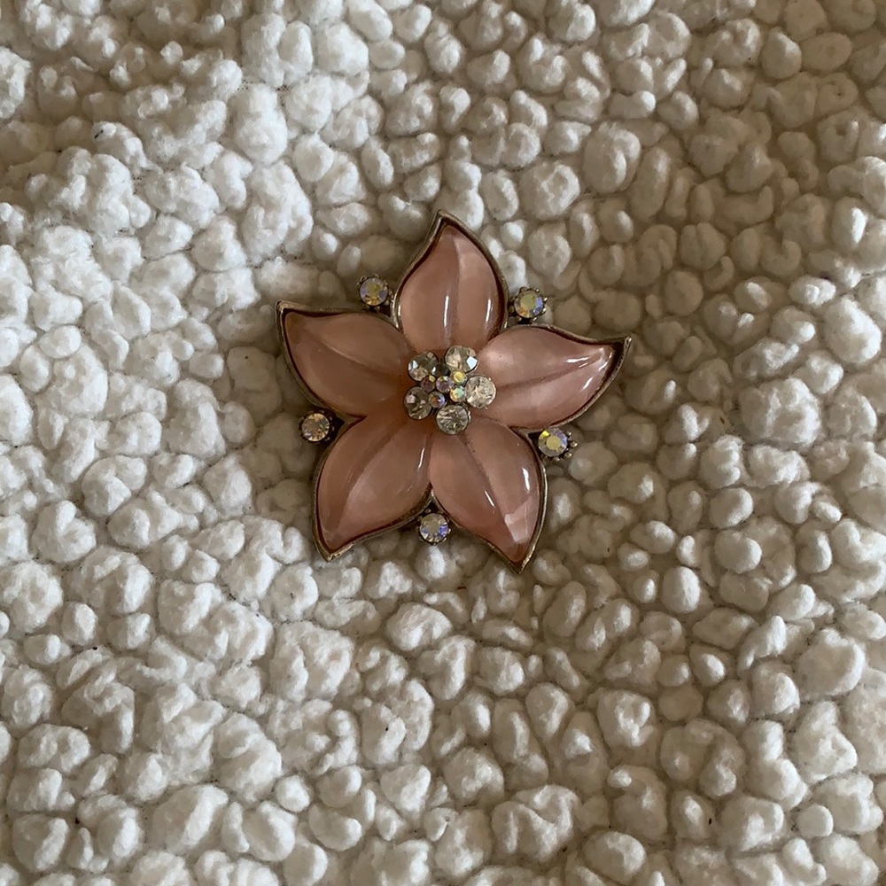 Flower Pin🍄